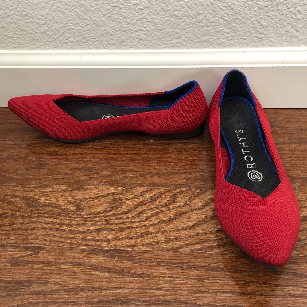 EUC Chili Red Rothy’s Point